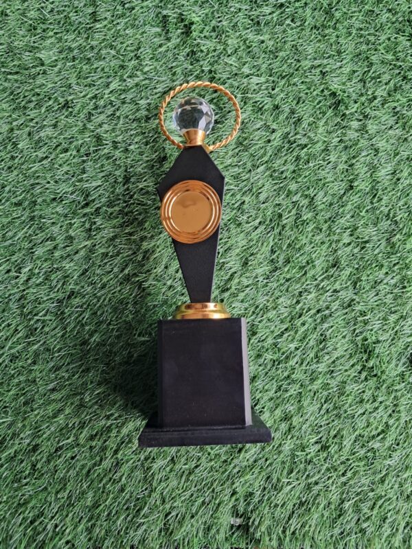 Trophy 3 Diamond