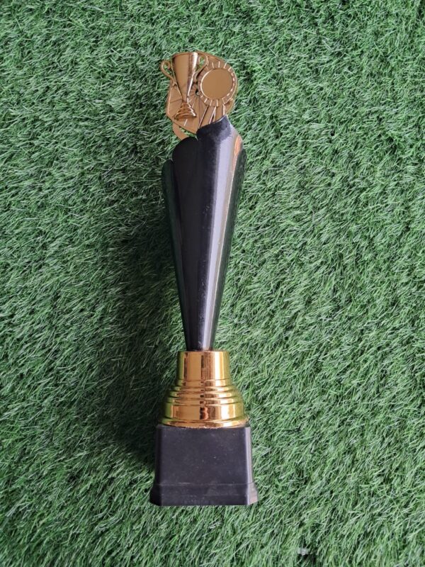 trophy 4